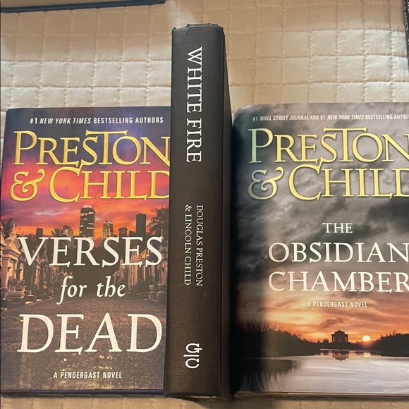 Book Collection - Multicolor Set - Picture 2 of 4